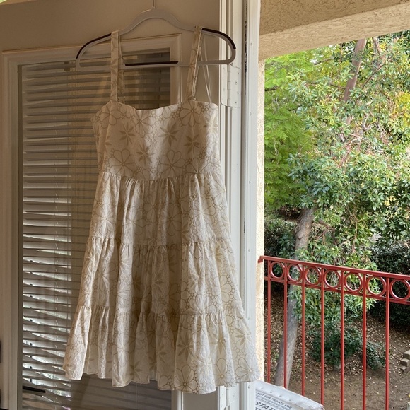 Likely Mayella dress in cream and gold size 8 NWT - Picture 3 of 8